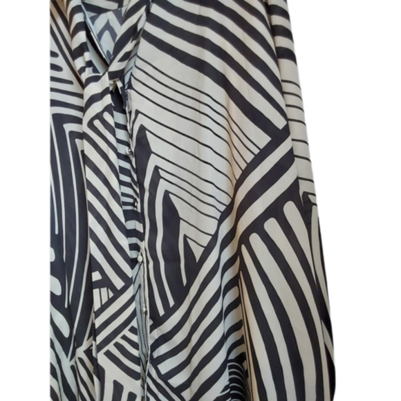 Dennis Basso Scarf Blouse Black & Cream - Picture 5 of 12